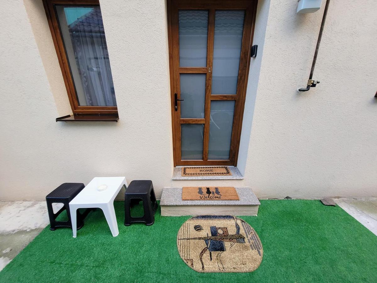 Appartamento Casa Feli Braşov Esterno foto
